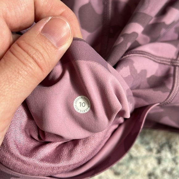 Lululemon Time To Sweat Crop 23" - Picture 8 of 11